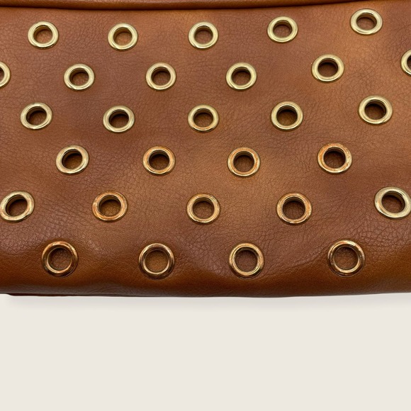 Chico’s Jamie Double Zip Clutch Bag Distressed Brown Vegan PU Gold Tone Grommets - Picture 3 of 10